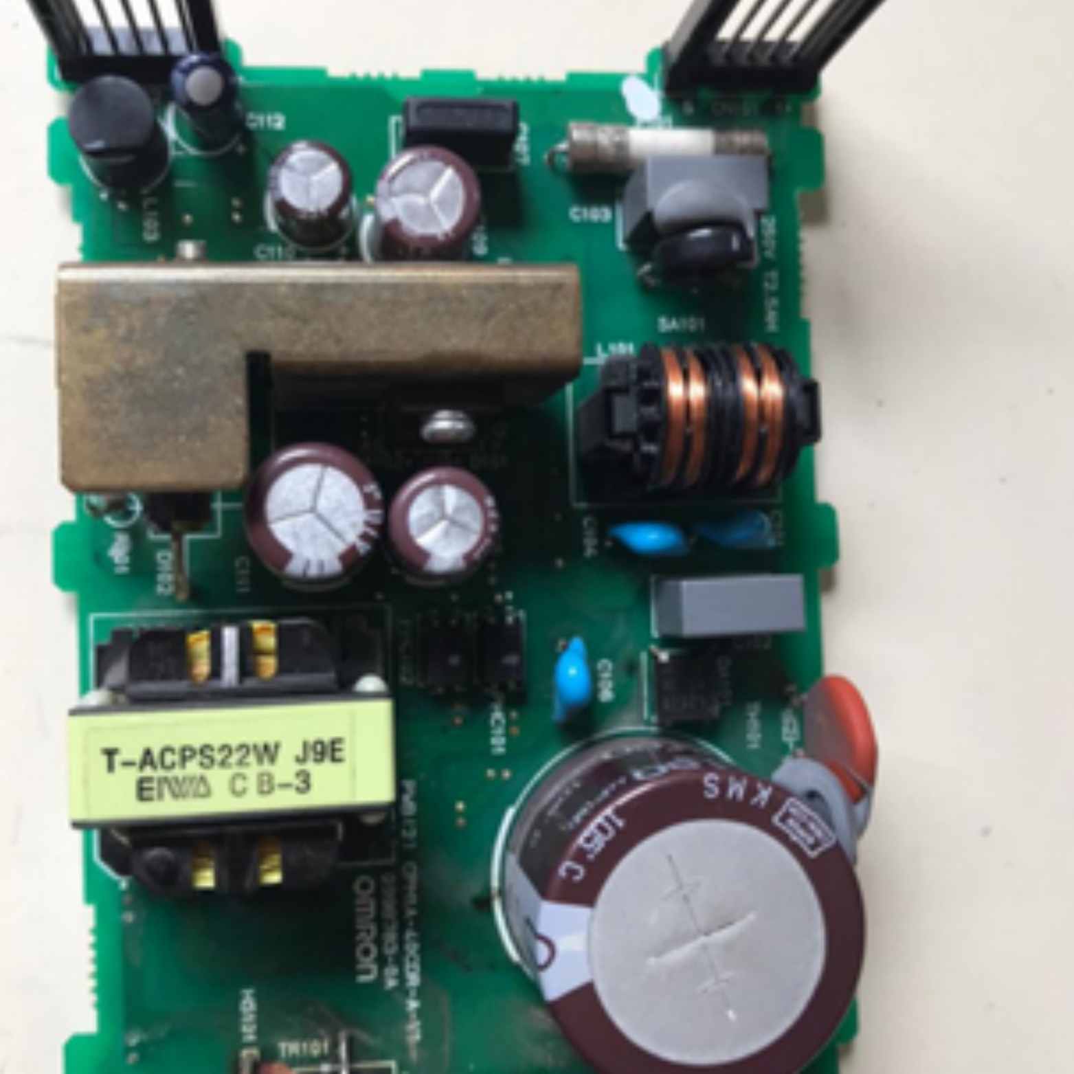 Perbaikan papan sirkuit elektronik (PCB)